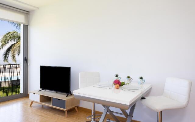 Home2Book Cozy Apt Santa Úrsula, Sea Views & Pool