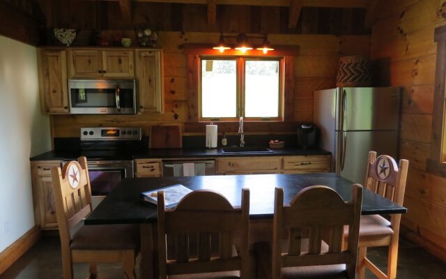 Southern Comfort Lakeside Cabin Resort