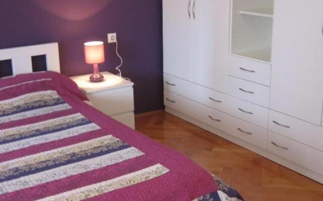 Apartments Rajna
