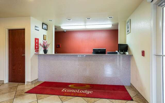 Econo Lodge Inn & Suites Searcy