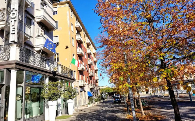 PARMA EXPRESS Alloggio & Parcheggio