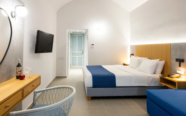 Mare Blue Hotel