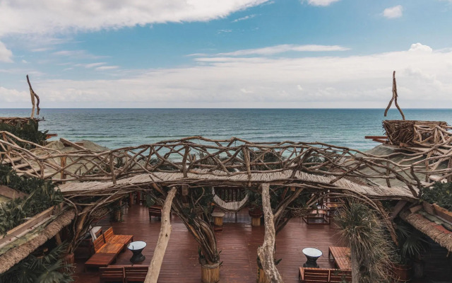 Kanan Tulum Treehouse, Rooftop, Beach Club & Spa - Adults Only