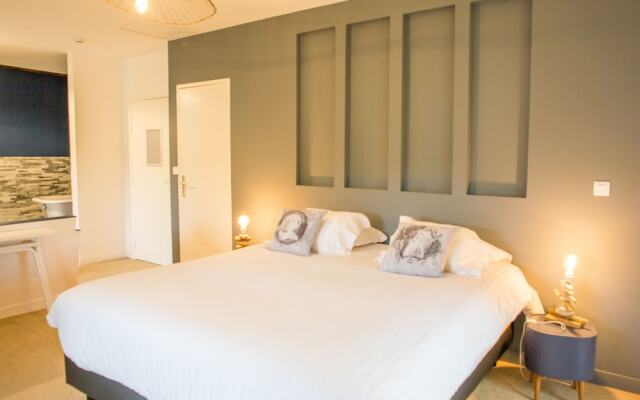 Domaine de La Briandais, a place of electromagnetic sobriety