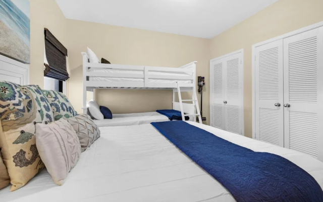 Navarre Towers 805