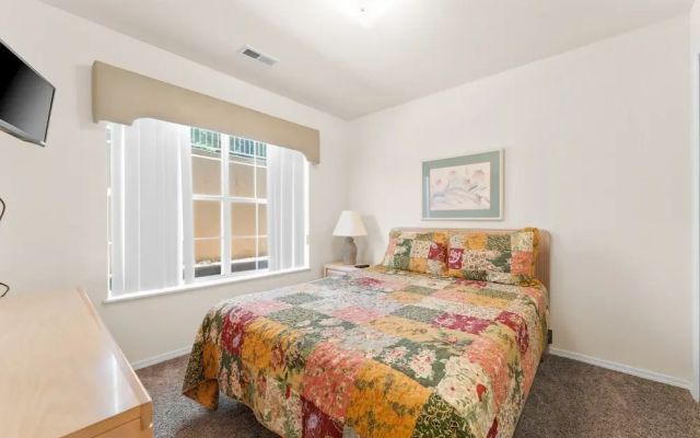 Clearwater - 2 Br Condo