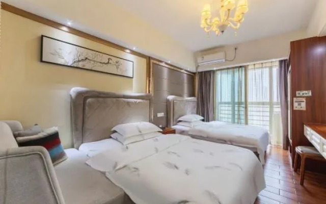 Orange Apartment
