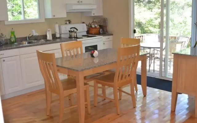 Sea Parrot Ocean View Resort