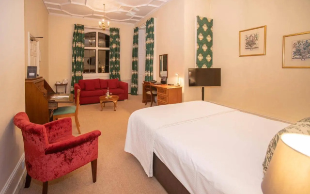 The Elvetham Hotel