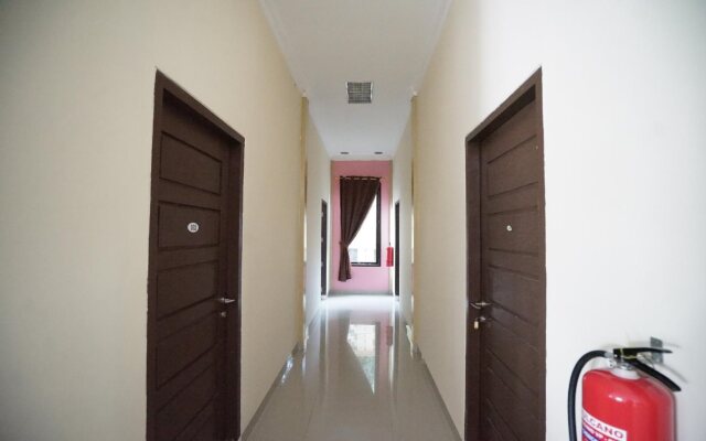Guest House Dempo Jakabaring by Oyo Rooms