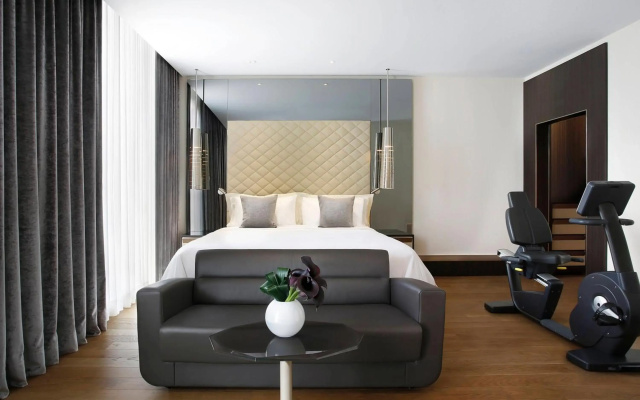 Отель Excelsior Gallia, a Luxury Collection, Milan