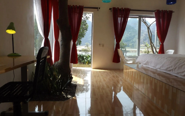 Trang An Nature House Hostel