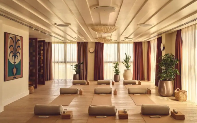 Refined London Haven