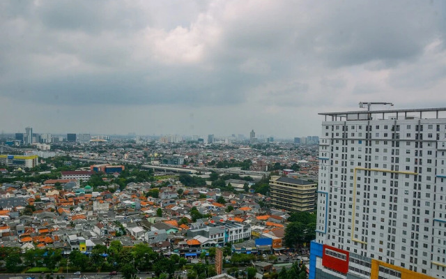 Comfortable 2BR Bassura City Apartment near Bassura Mall