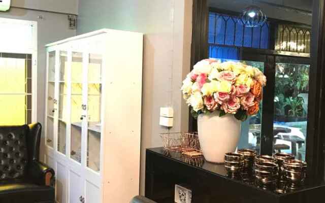 Add Home Hostel Vipavadee