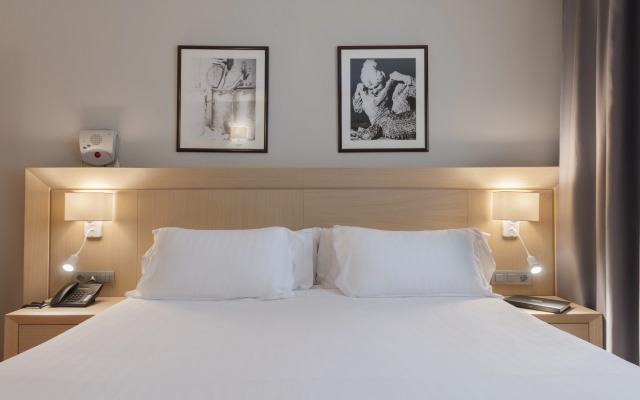 Suites Plaza Hotel & Wellness
