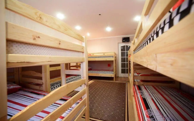 VIVA Hostel