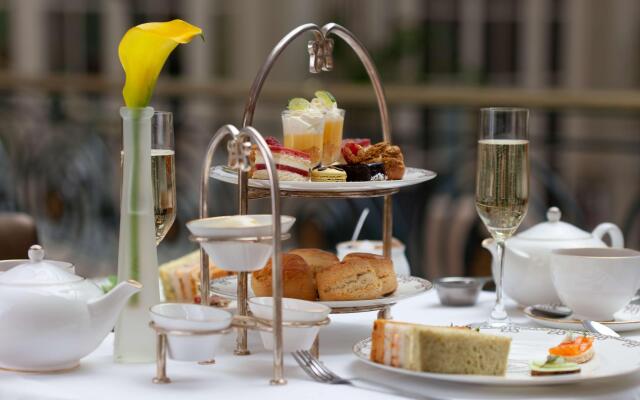 The Waldorf Hilton, London