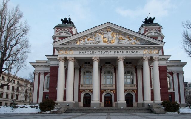 Slavyanska Beseda Hotel