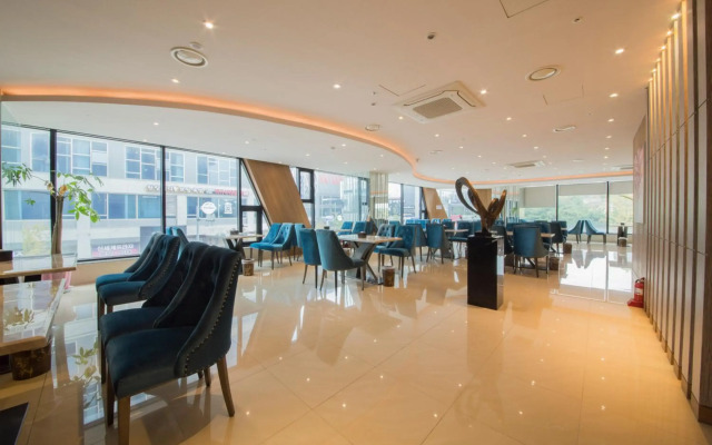 Guwol Hotel