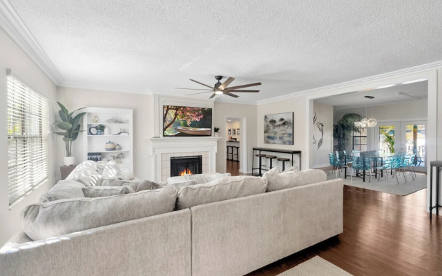 Villa Valentino Luxury 8BR Villa & Pool