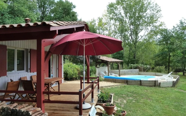Villa With 2 Bedrooms in Saint-laurent-des-hommes, With Wonderful Lake