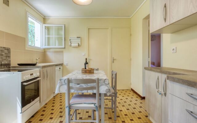 LA BRUYèRE (MVT220)