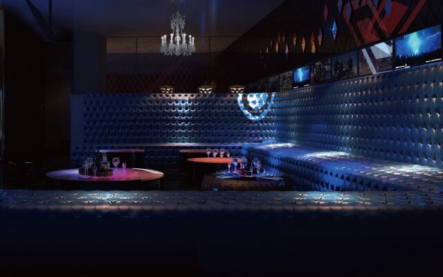 Palace Garden Hotel and Resorts