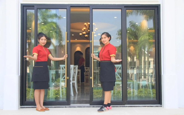 The Green View Hotel