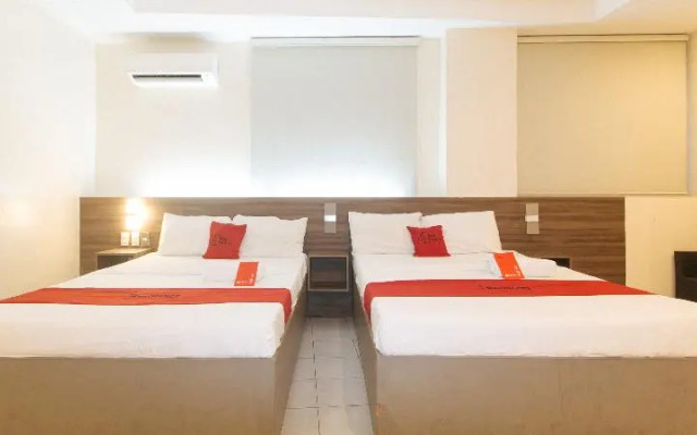 Reddoorz @ V Plaza Hotel Manila