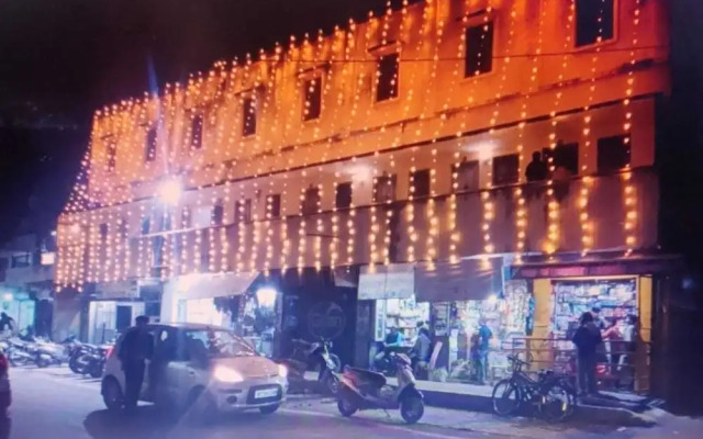 HK Jaiswal Sabha Kumbh Guest House