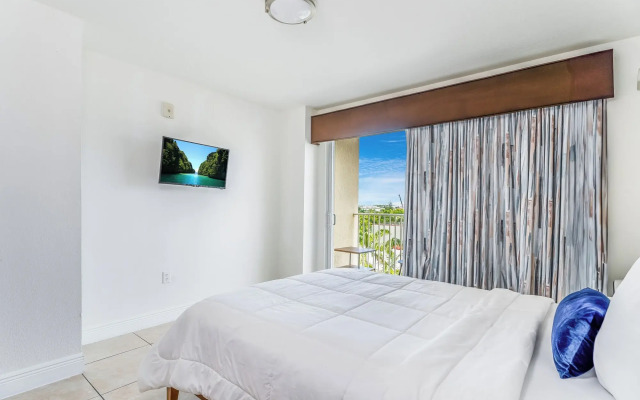 South River Suites