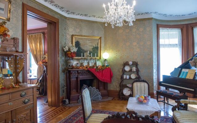 The Gables Bed and Breakfast Philadelphia