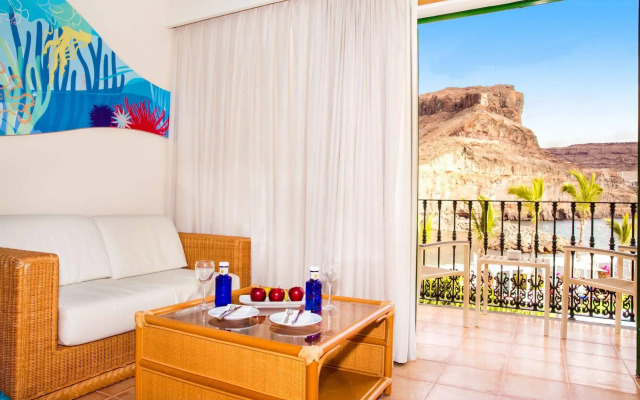 Apartamentos LIVVO Puerto de Mogán