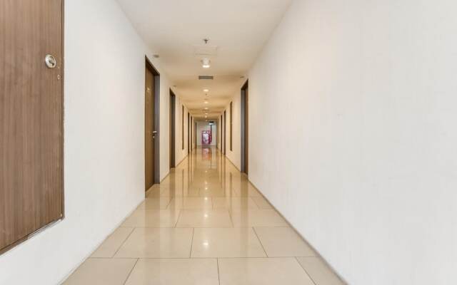 Reddoorz Apartment @ Pasar Baru Mansion