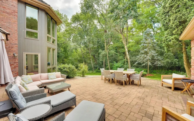 Spacious & Secluded Madison Home Near Dtwn!