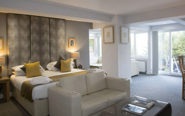 Meadfoot Bay Hotel