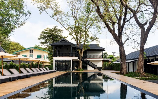 MORA Boutique Hotel
