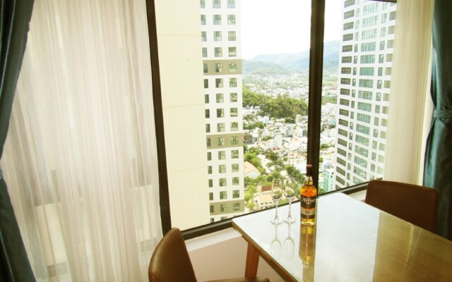 Sea Moon Apartment