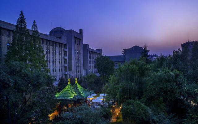 Grand Mercure Xian Renmin Square