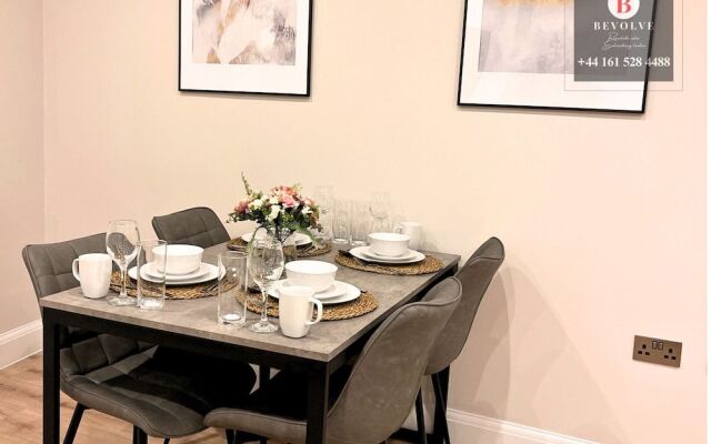 Shrewsbury apartments by BEVOLVE - Free Parking