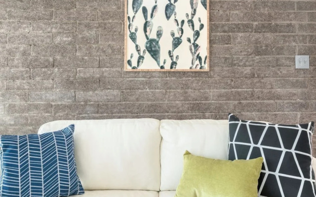 Modern 2BR by Old Town #8 by WanderJaunt