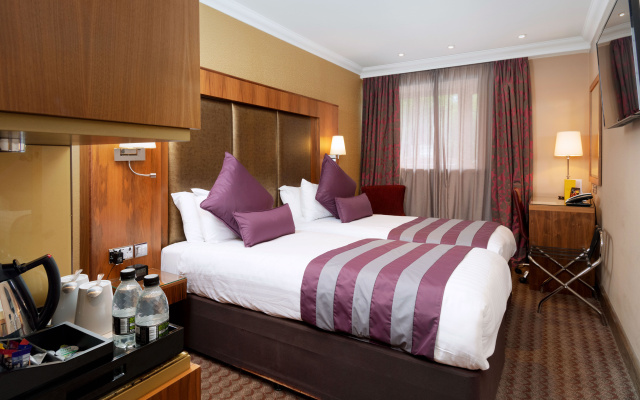 Donnington Manor Hotel