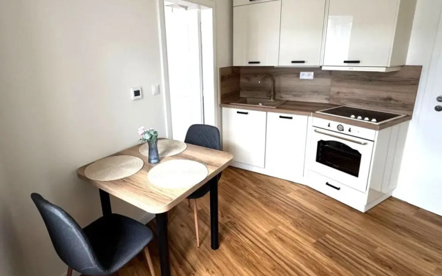 Short Way Apartments GPH
