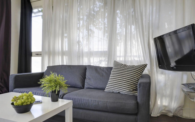 Villa Vilina Oasis in Neve Tzedek