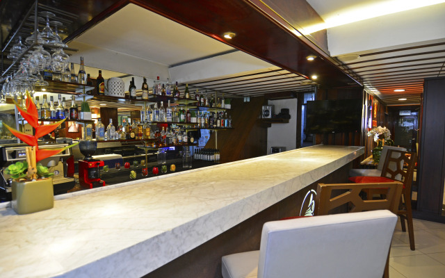 Auténtico Hotel