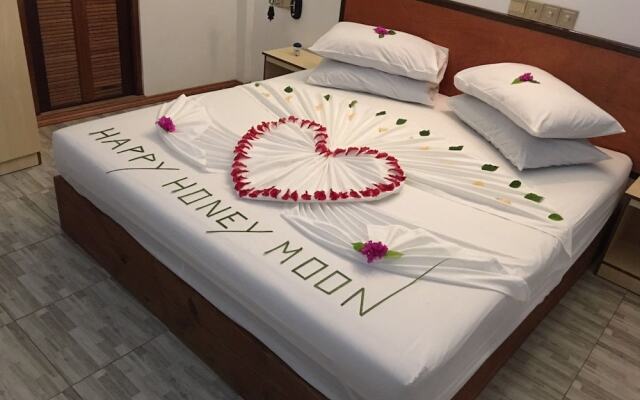 Five Coral Inn