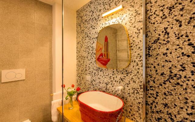 CasAunoE Boutique Hotel