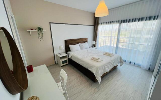 Apartamenty 2+1 v Caesar Blue Iona