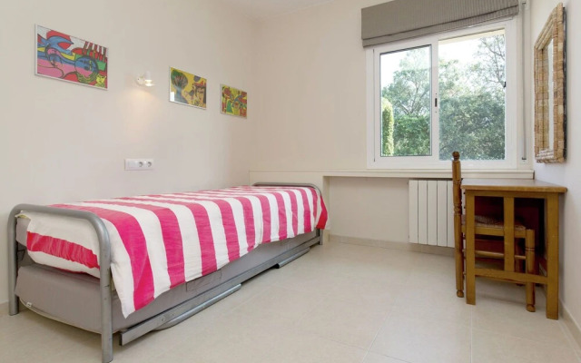 Luxurious Villa in Calonge With Swimming Pool